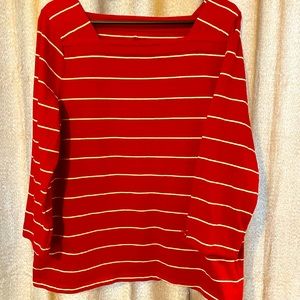 3/4 sleeve top - size large